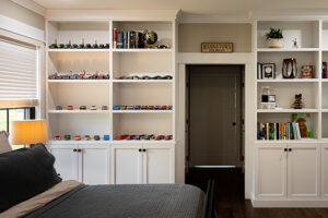 Custom wall to wall built-in book case