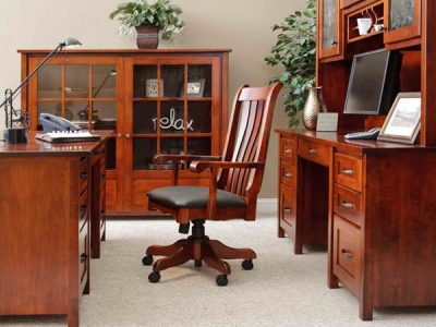 Shelton Collection Amish handcrafted office desk and chair